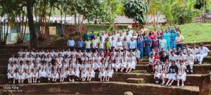 කොත්මලේ හැදුණුවැව මධ්‍ය මහා විද්‍යාලයට පාසල් ලිපි ද්‍රව්‍ය ඇතුළු විශාල සහනාධාර ප්‍රමාණයක් පරිත්‍යාග කිරීම